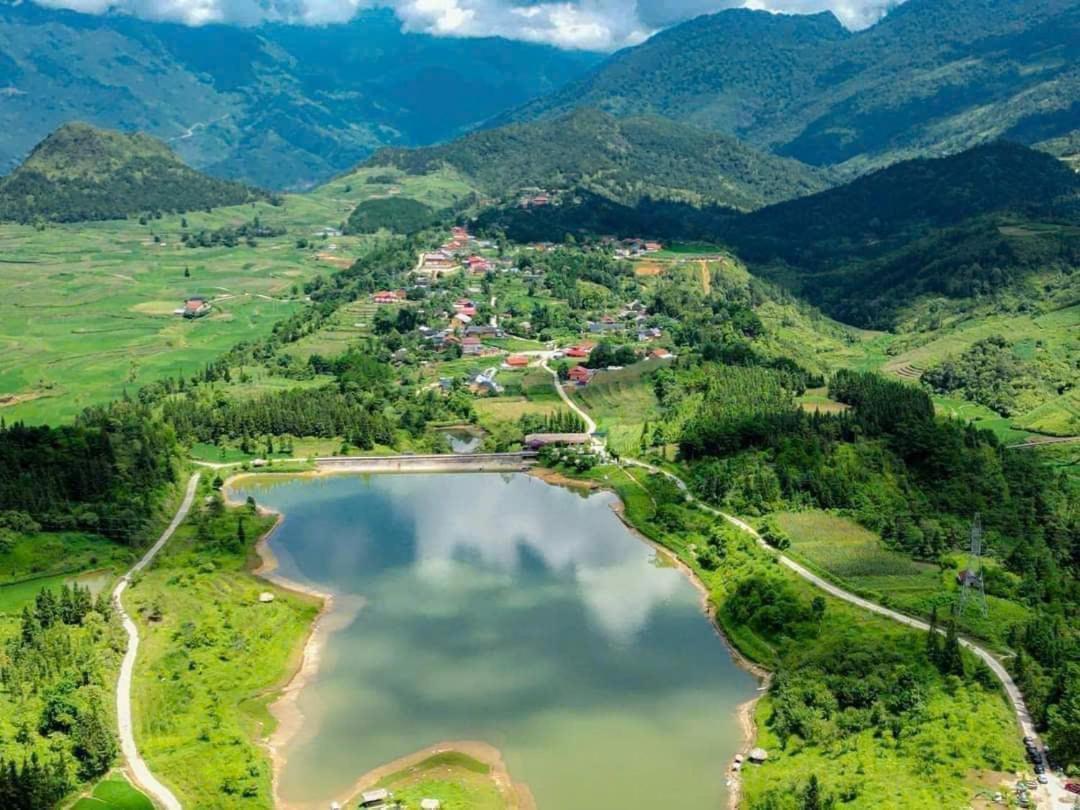 Thuy Anh Hotel Ha Giang Extérieur photo
