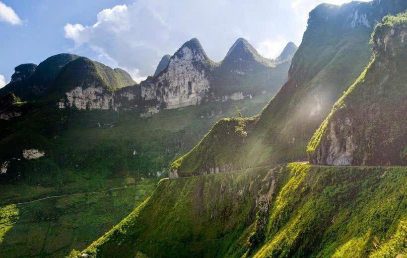 Thuy Anh Hotel Ha Giang Extérieur photo
