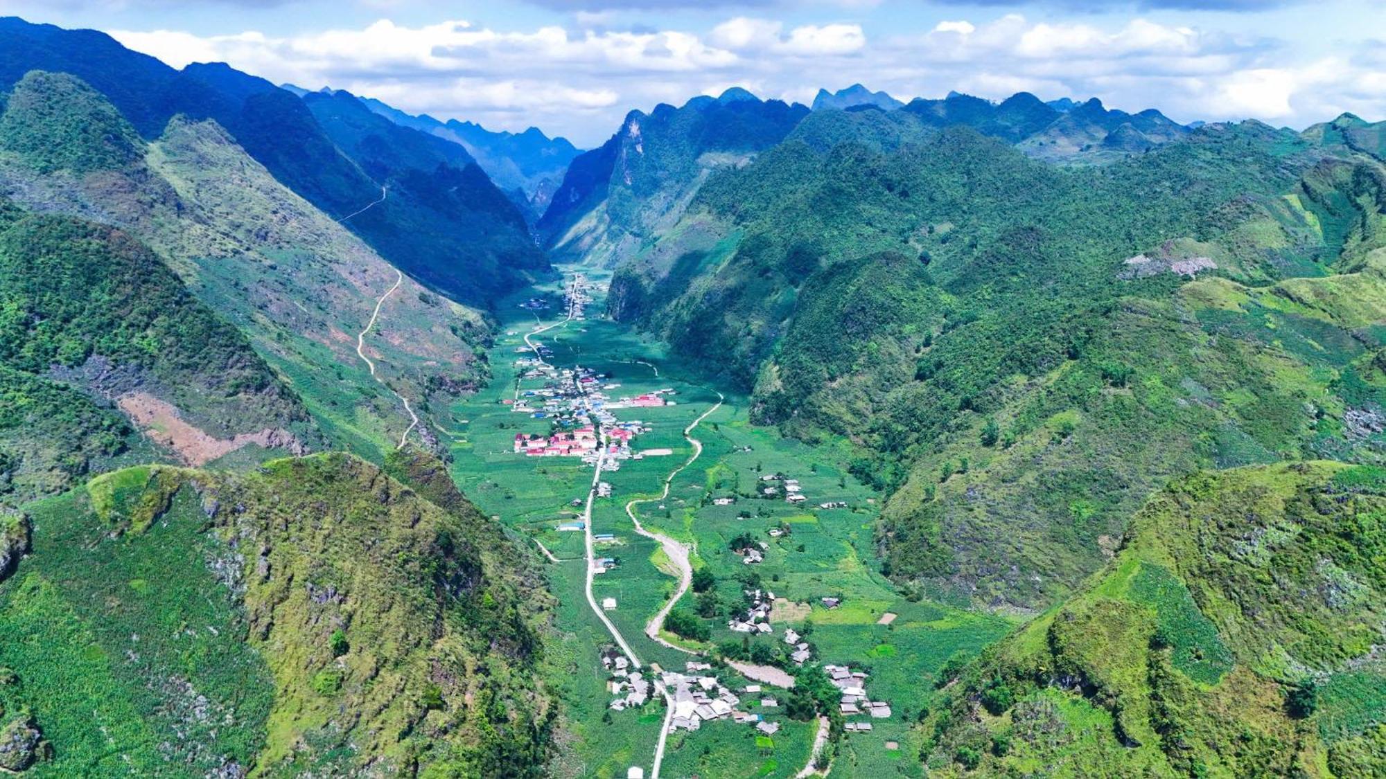 Thuy Anh Hotel Ha Giang Extérieur photo