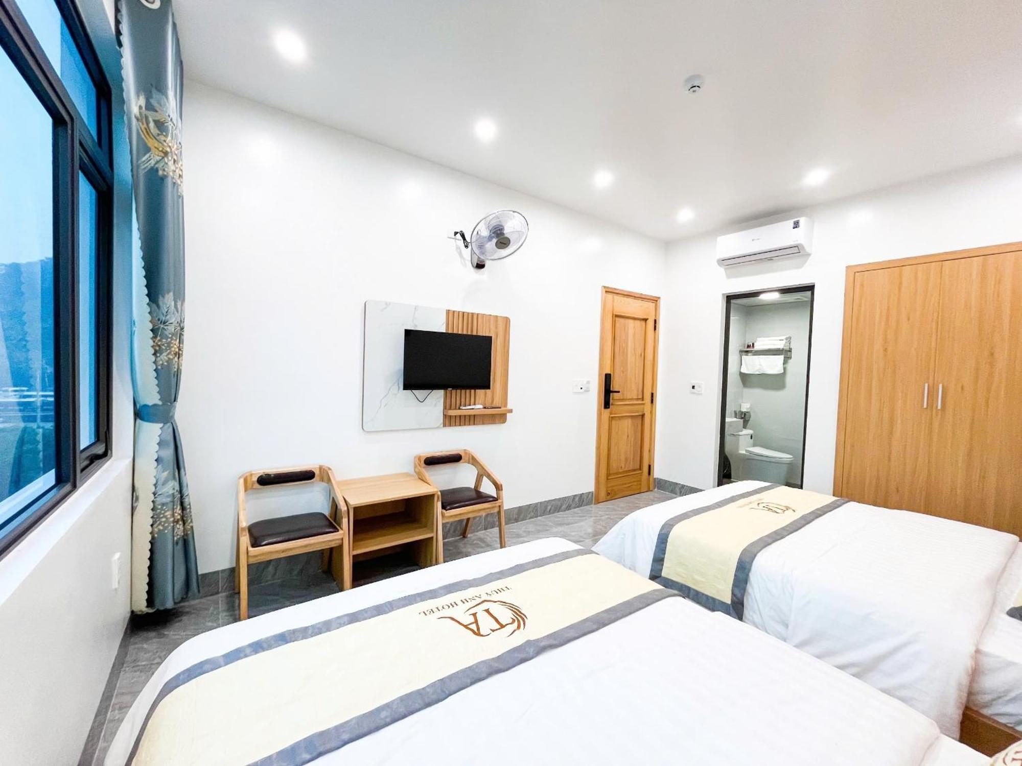 Thuy Anh Hotel Ha Giang Extérieur photo
