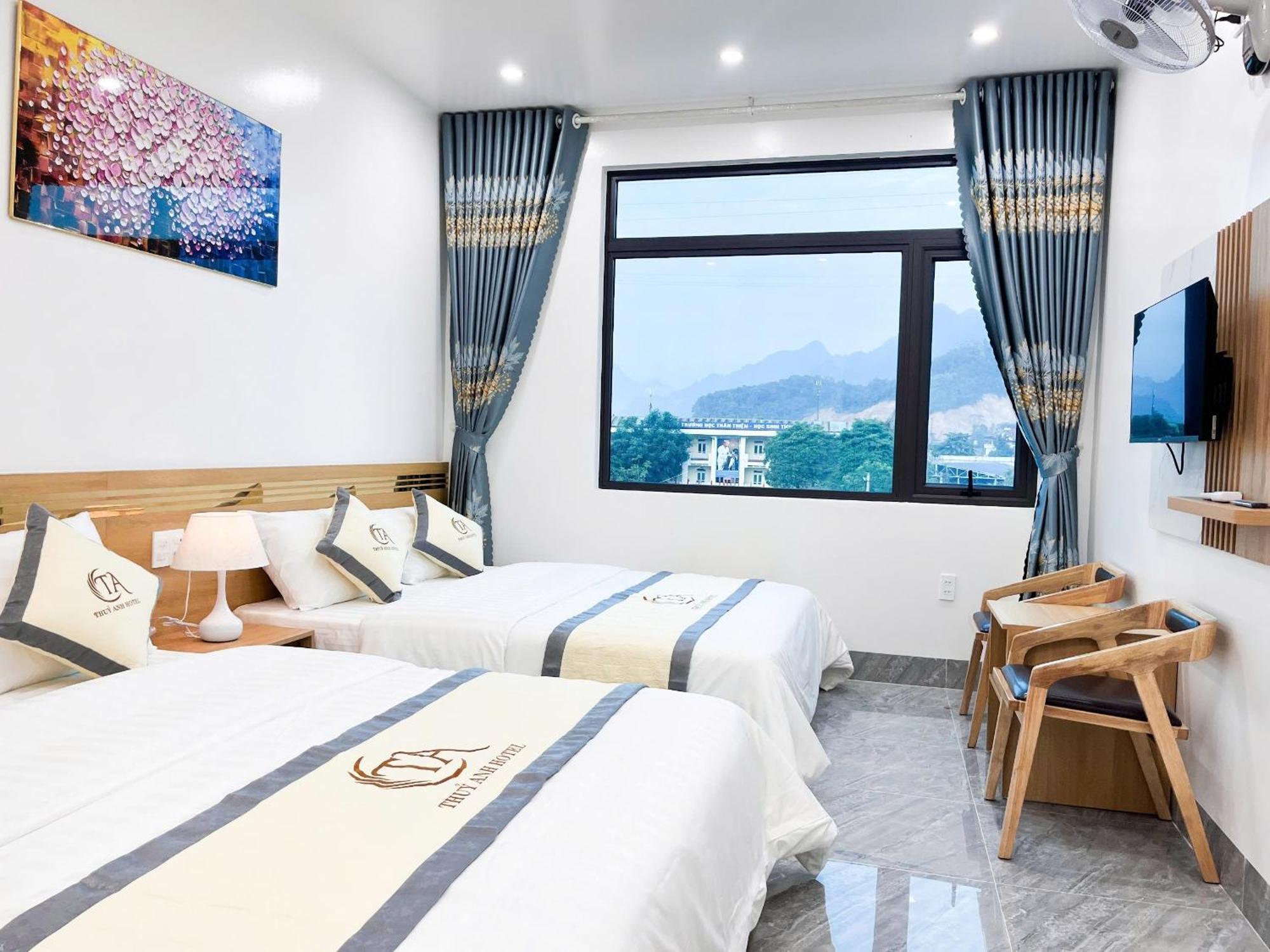 Thuy Anh Hotel Ha Giang Extérieur photo