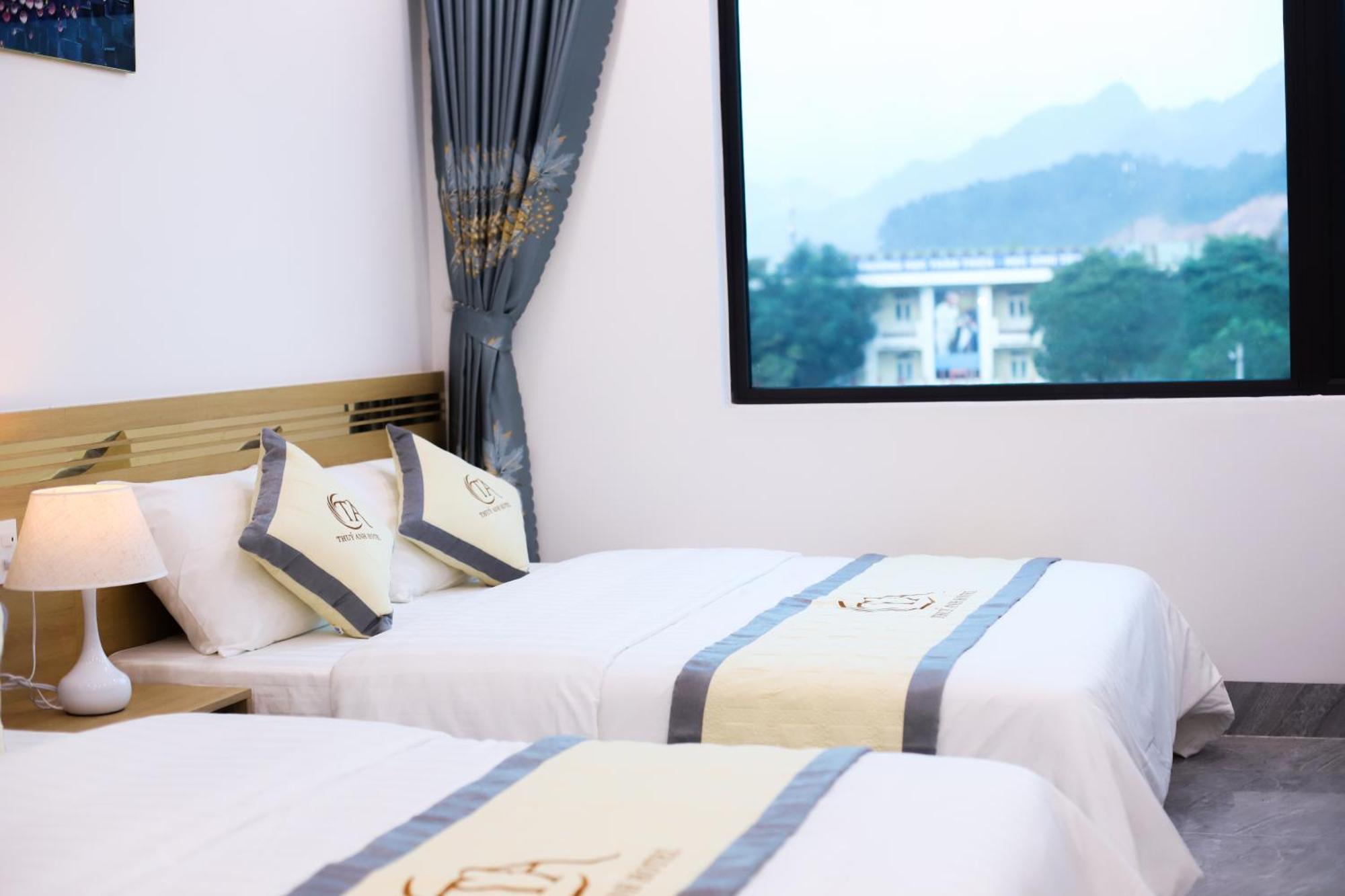 Thuy Anh Hotel Ha Giang Extérieur photo